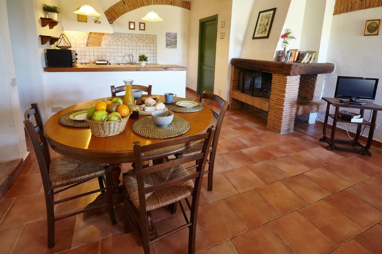 Agriturismo Ca Lo Spelli Hotel Guasticce ภายนอก รูปภาพ