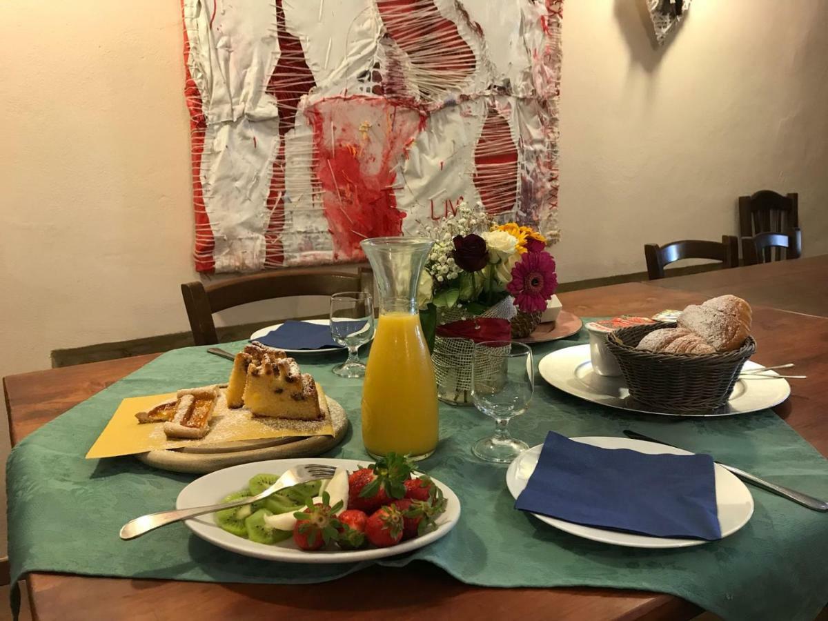 Agriturismo Ca Lo Spelli Hotel Guasticce ภายนอก รูปภาพ